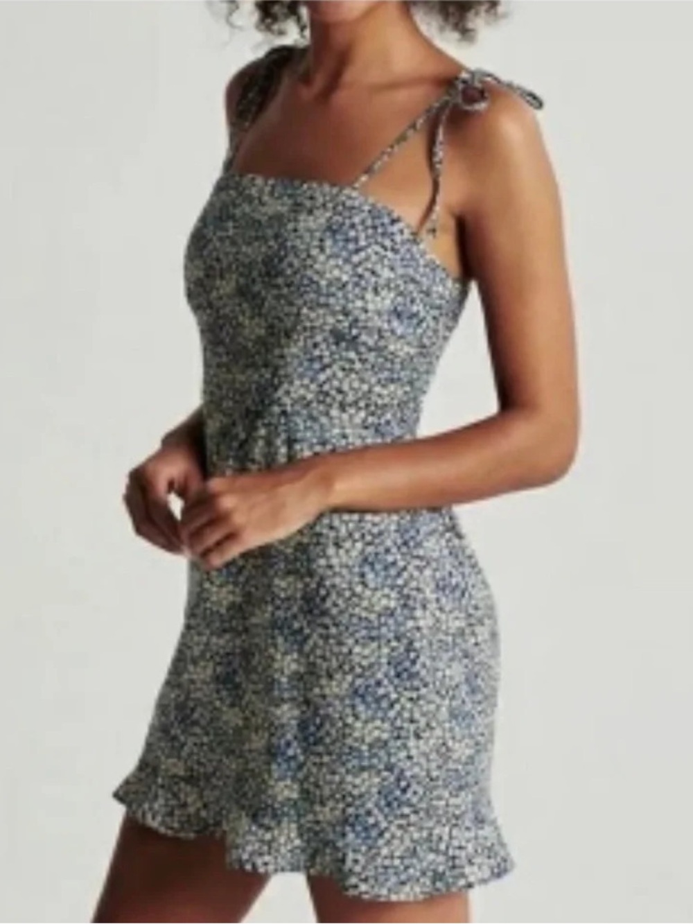 ABERCROMBIE & FITCH Blue Floral Smocked Shoulder Tie Mini Dress